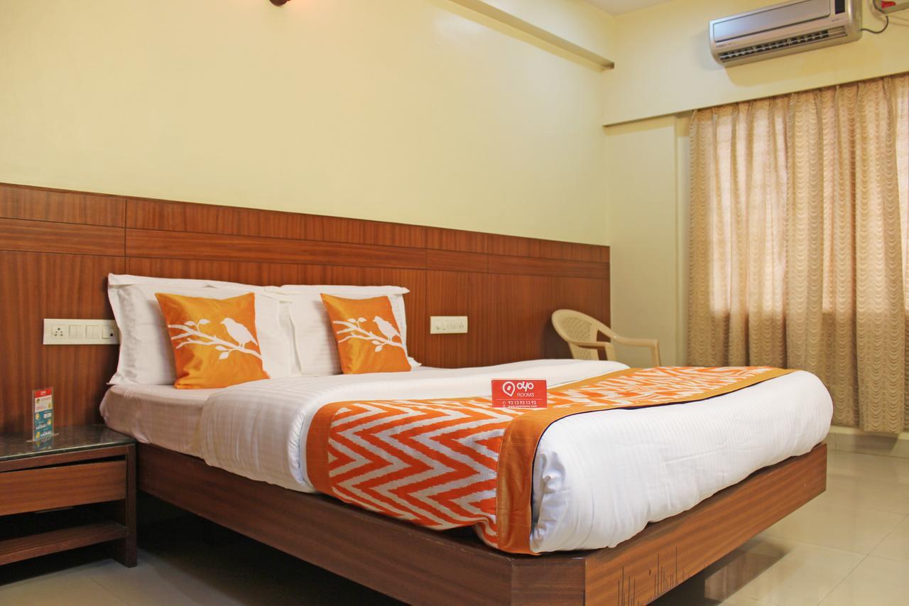 Oyo 14345 Panchsheel Varanasi