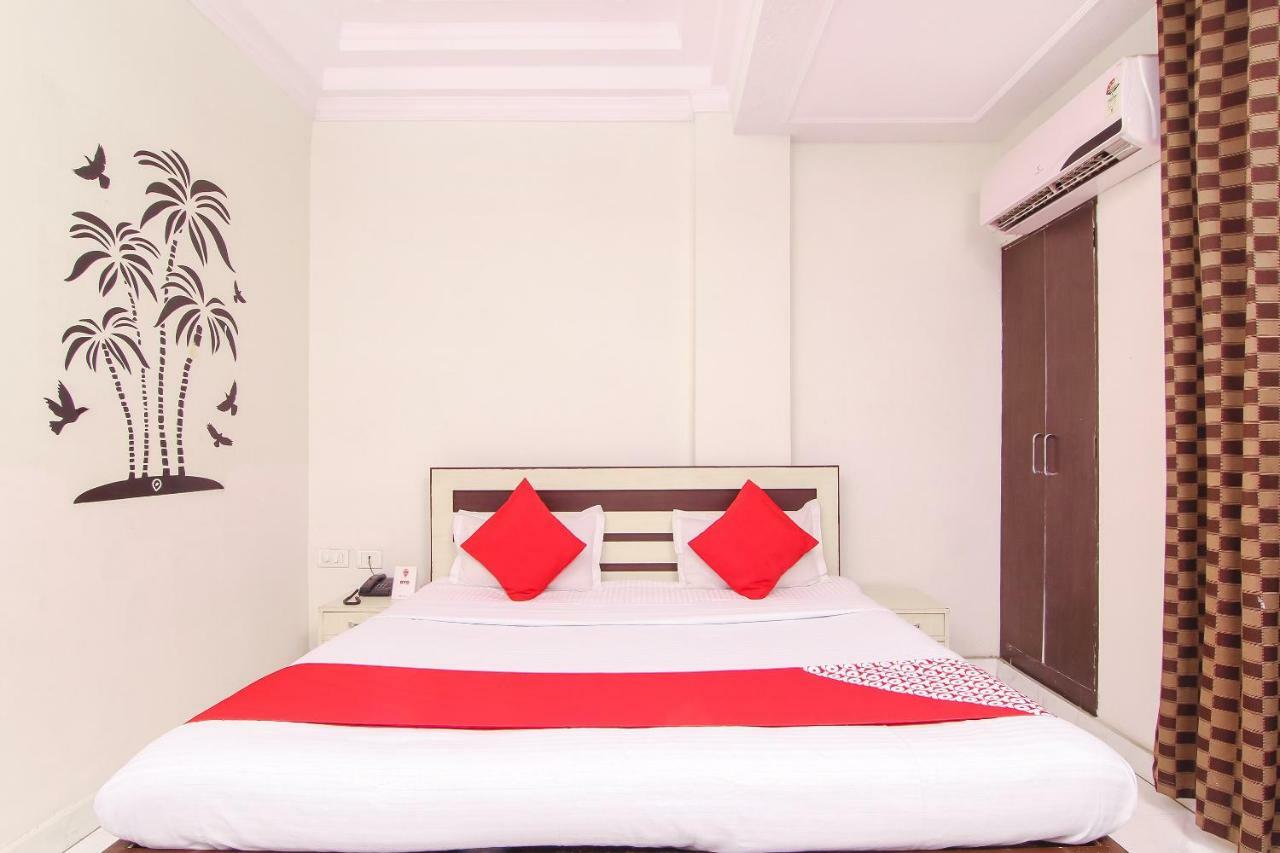 Oyo 14345 Panchsheel Hotel 3*